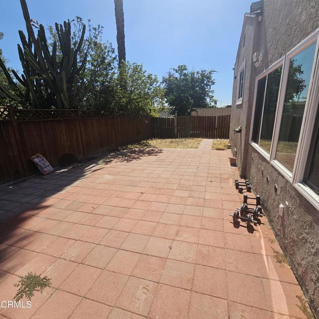 Building Photo - 10003 Tujunga Canyon Blvd