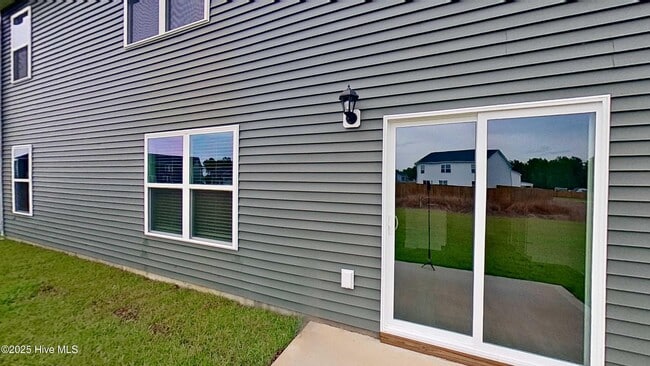 Building Photo - 720 Lantern Rst Ln