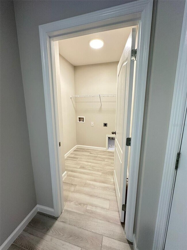 Building Photo - 4998 Rain Shadow Dr