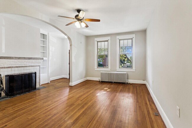 Building Photo - 4618 15th St NW