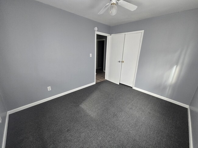 Building Photo - 10 McEwen Ct