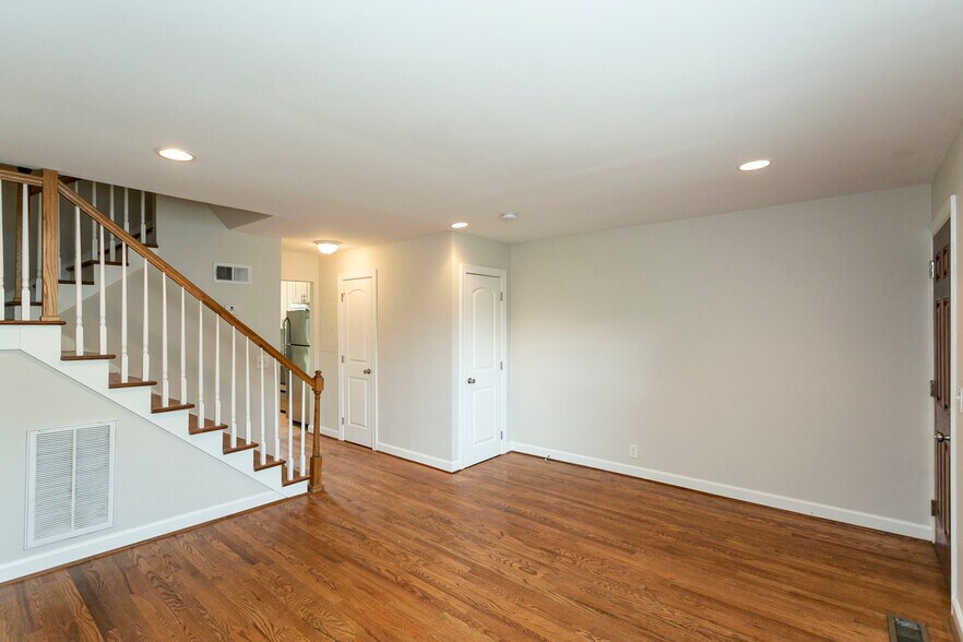 Building Photo - 145 A Kenner Ave