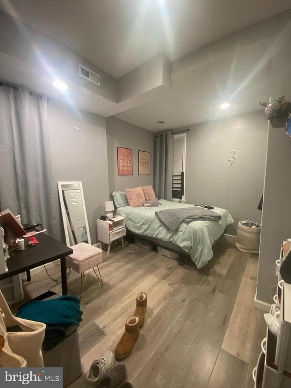 Building Photo - 1717 Fontain St