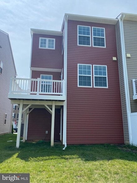 Building Photo - 37 Cecily Way