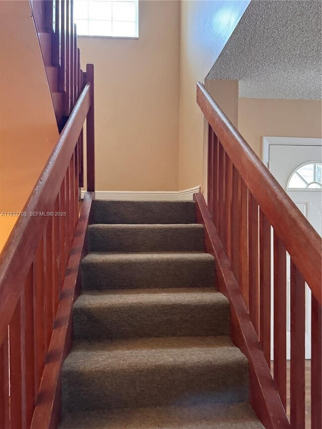 Building Photo - 3410 Java Plum Ave