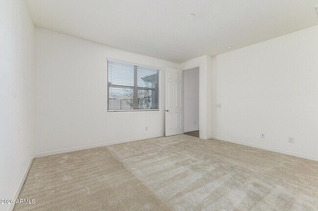 Building Photo - 2117 N 209th Ln