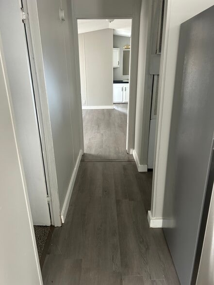 Hallway to Master Bedroom - 467 Vanzant Rd