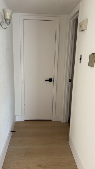 Storage closet - 4664 Matilda St