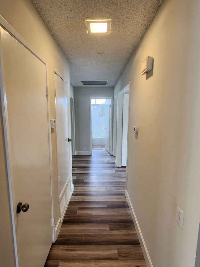 Building Photo - Beautiful Single Story in Mission Viejo