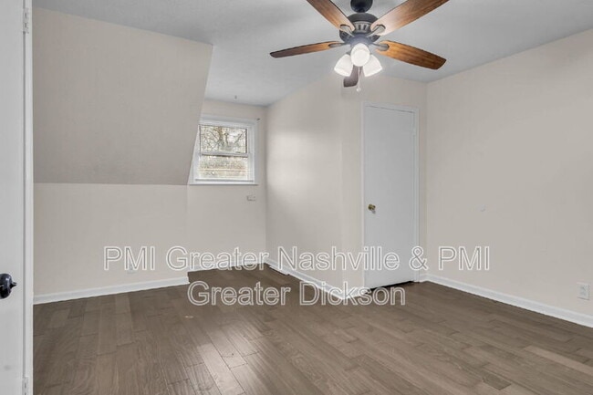 Building Photo - 3153 E Lake Dr