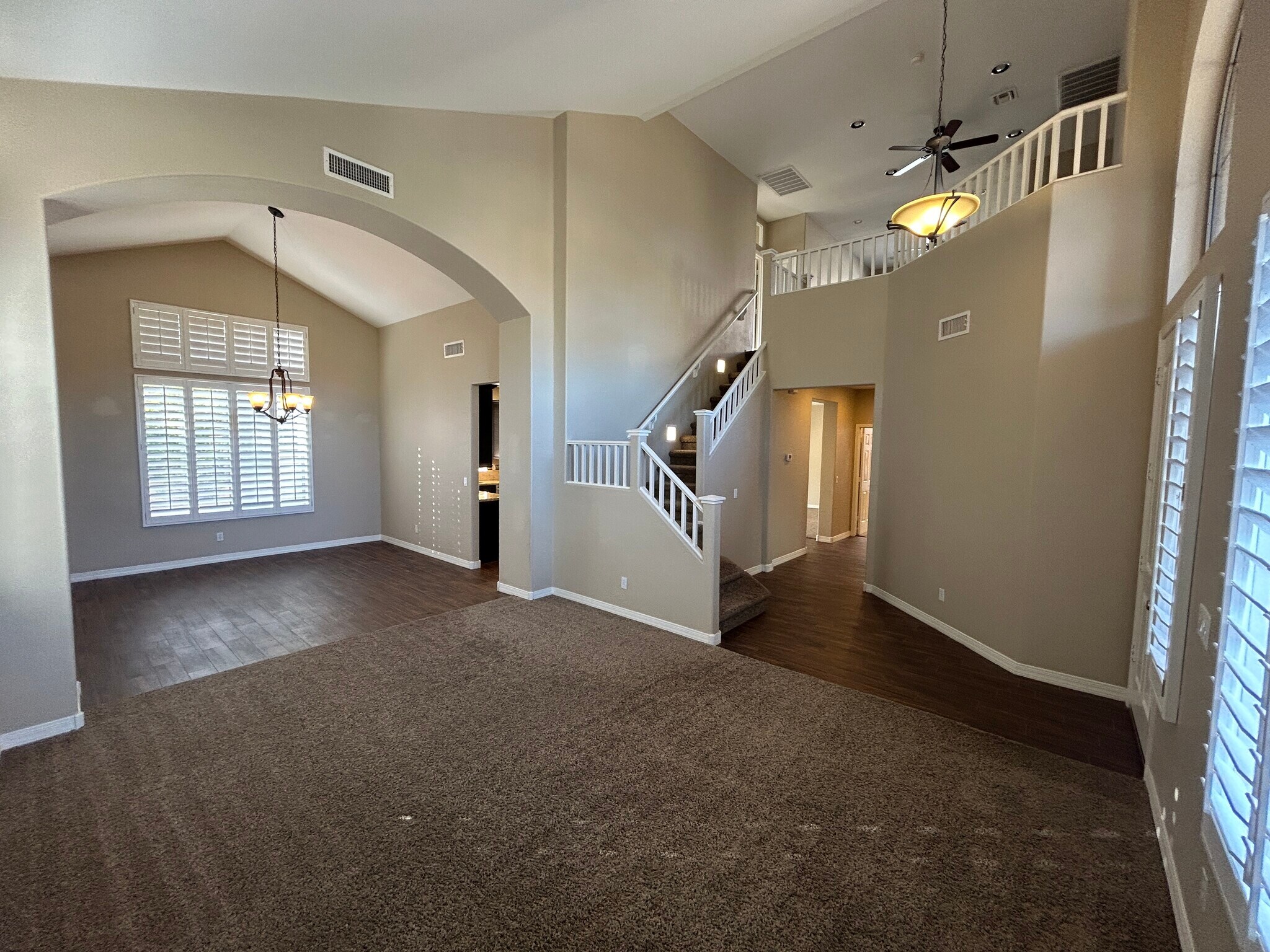 Building Photo - 5163 W Village Dr