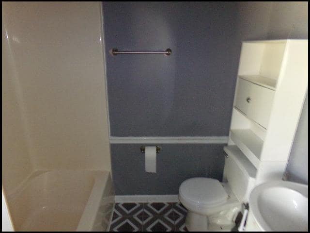 Building Photo - 19 Fox Run Cir