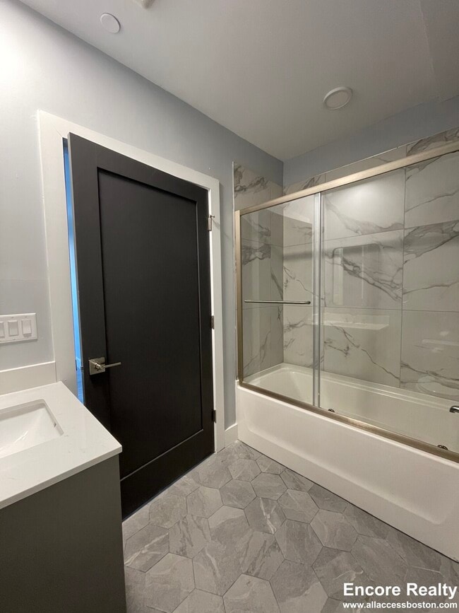 Building Photo - 365 Western Ave