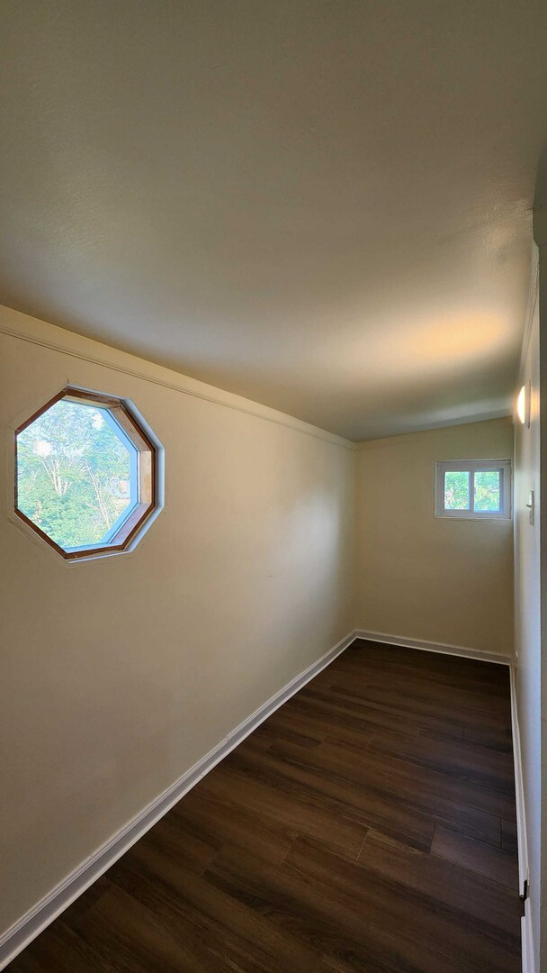 Building Photo - 121 Bausman St