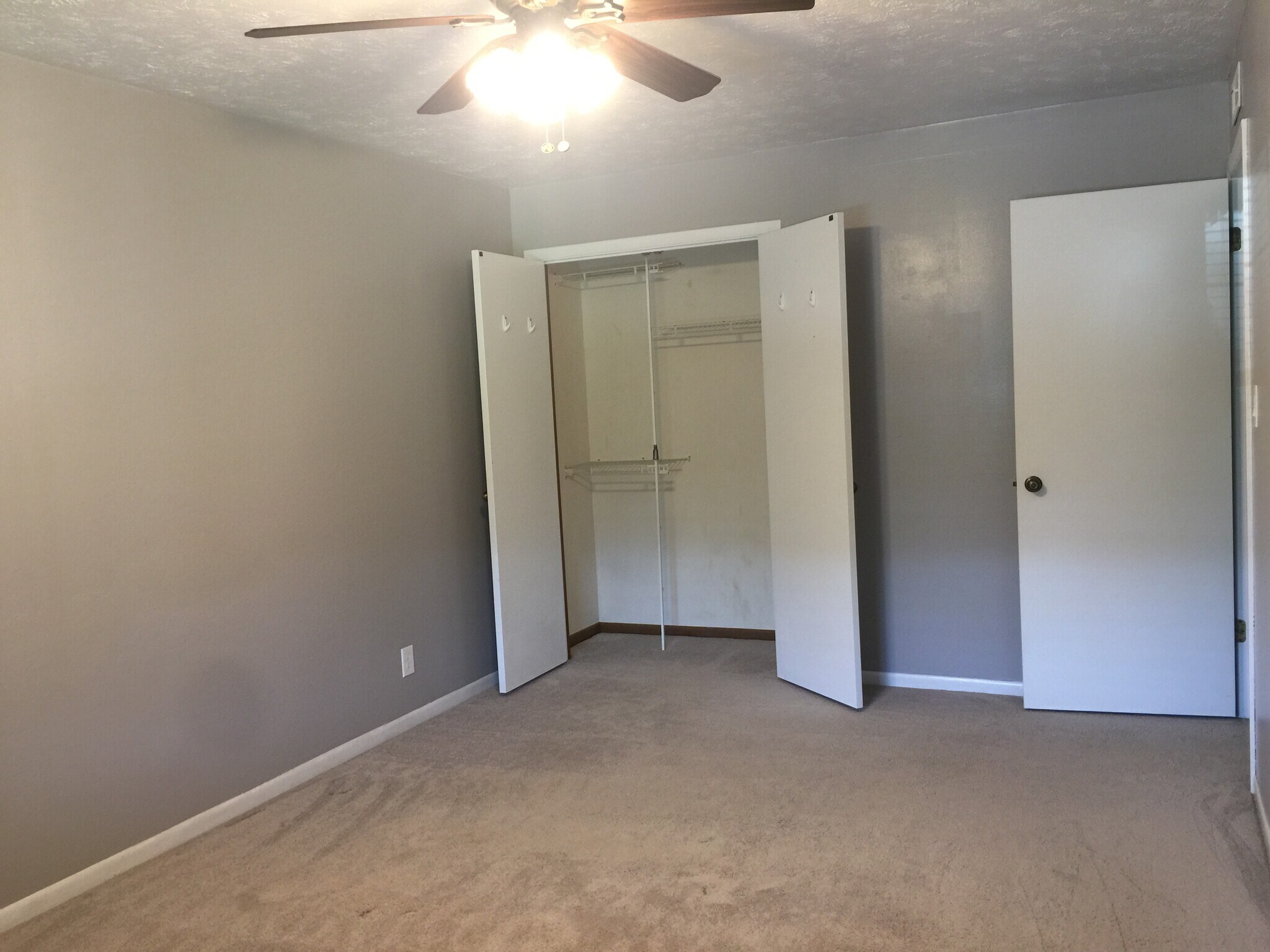 Master Bedroom - 4912 Angelia Dr