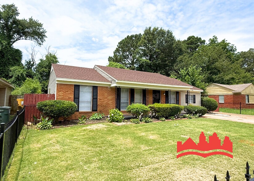 Building Photo - Fully Renovated 3BR/1BA Home