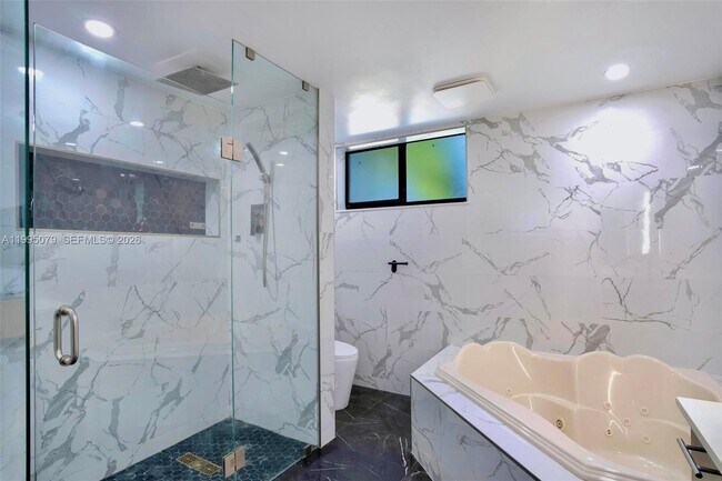 Building Photo - 605 Ives Dairy Rd