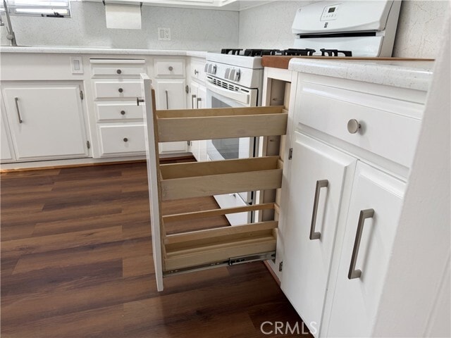 Building Photo - 3590 Buchanan St