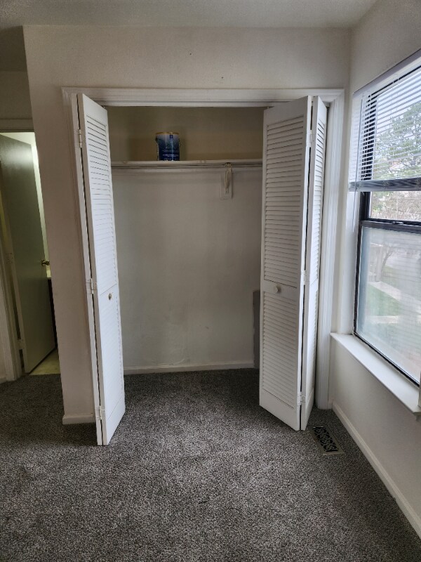 Building Photo - 225 A View Ave