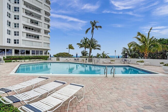 Building Photo - 1340 S Ocean Blvd
