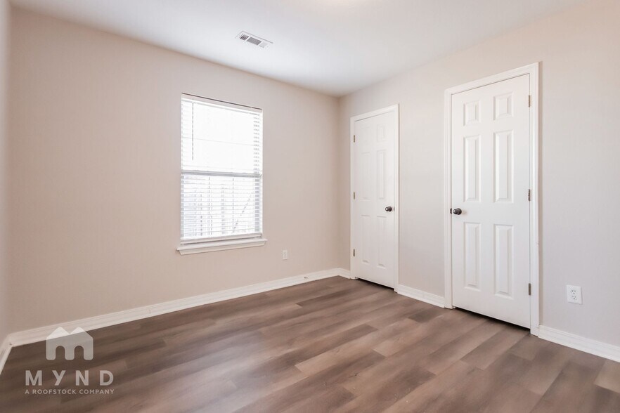 Building Photo - 278 Pine Meadow Dr