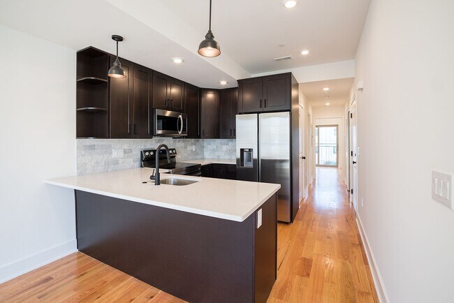 Building Photo - 2022 N 5th St