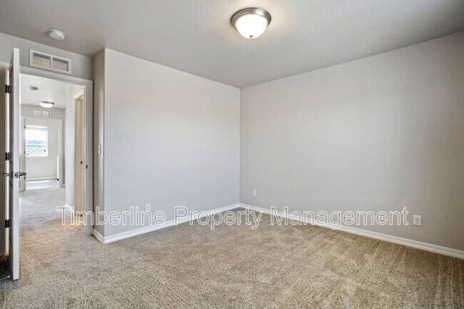 Building Photo - 10056 Edgemont Ranch Ln