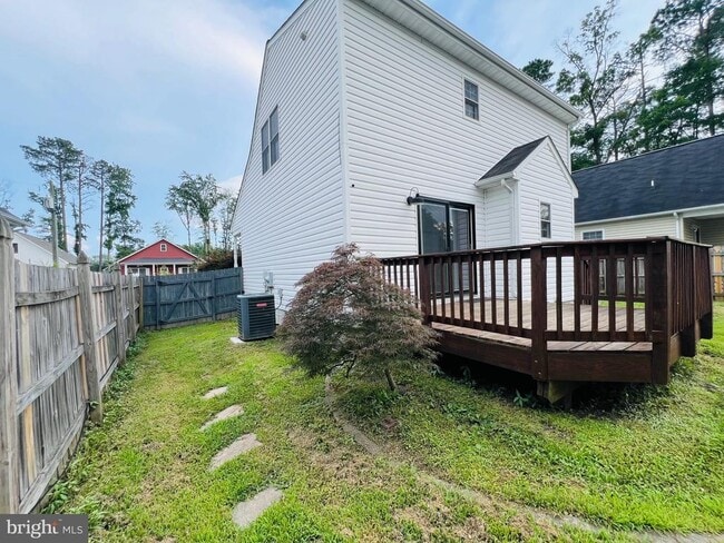 Building Photo - 349 3rd St
