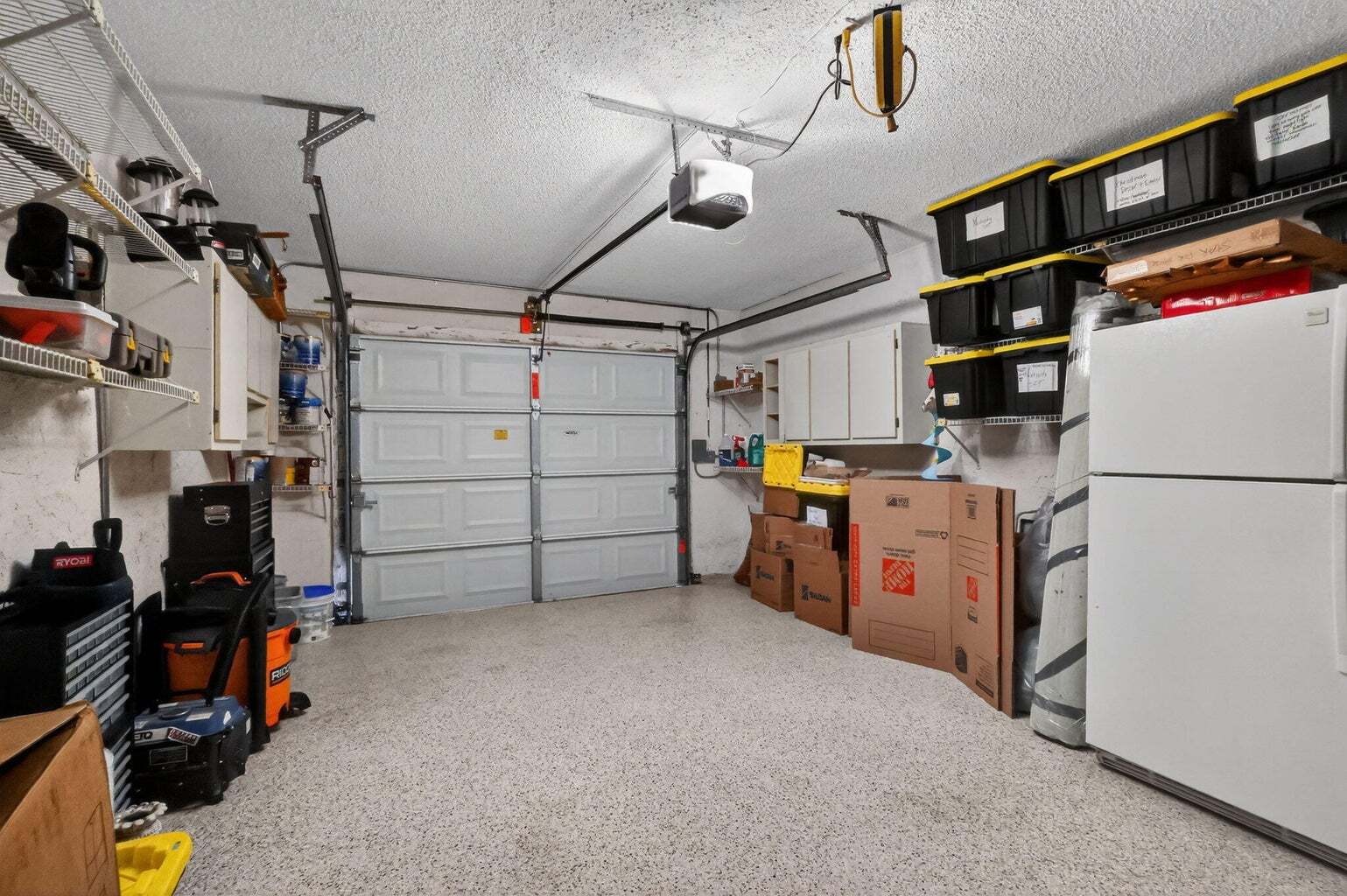 Building Photo - 6357 Overland Dr