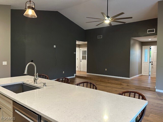 Building Photo - 6786 Autumn Ct