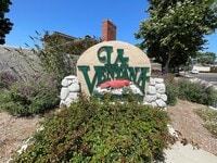 Building Photo - Spacious La Ventana Condominium!