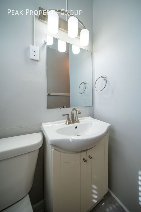 Building Photo - 85-91 W. First Avenue-2 Bedroom