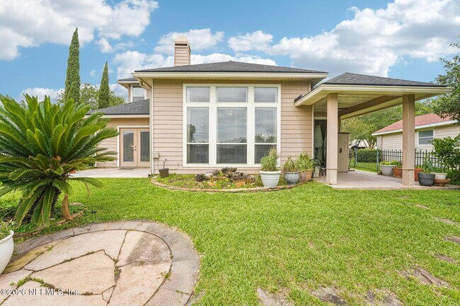 Building Photo - 1629 Sandy Springs Dr