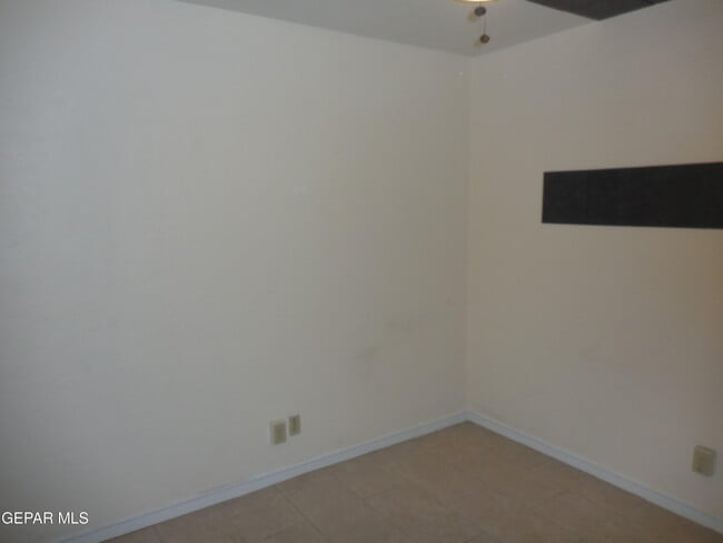 Building Photo - 8308 Vance Pl