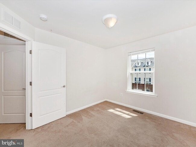 Building Photo - 8313 Black Harrier Ln