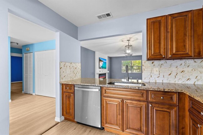 Building Photo - 4045 Arrowwood Ct