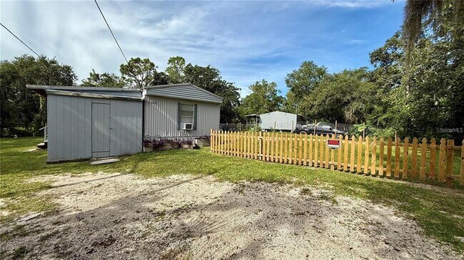 Building Photo - 5109 Hibiscus Rd