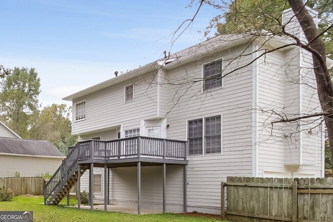 Building Photo - 3330 Dogwood Dr