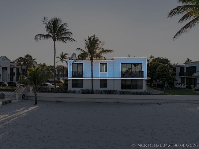 Building Photo - 1680 S Ocean Dr