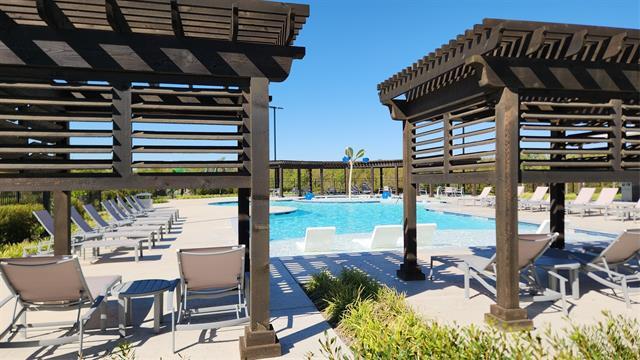 Building Photo - 417 Stagg St