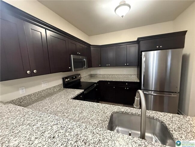 Building Photo - 39 John Alley