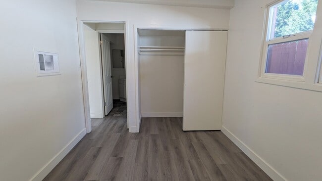 Building Photo - 3983 T St