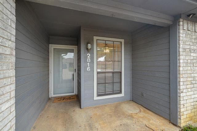 Building Photo - 2816 Terry Ct