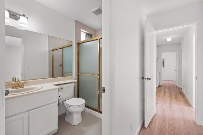 Building Photo - Beautifully Updated Four Bedroom Fremont Retreat w/ Views in Historic Niles