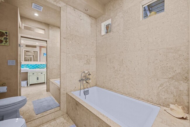 Building Photo - 160 Piialii Pl