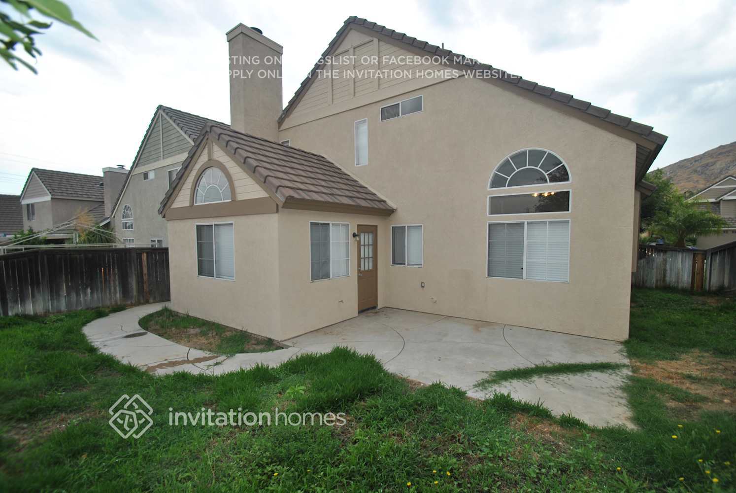 Building Photo - 11484 Millpond Rd