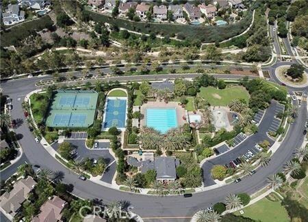 Building Photo - 3 Amesbury Ct