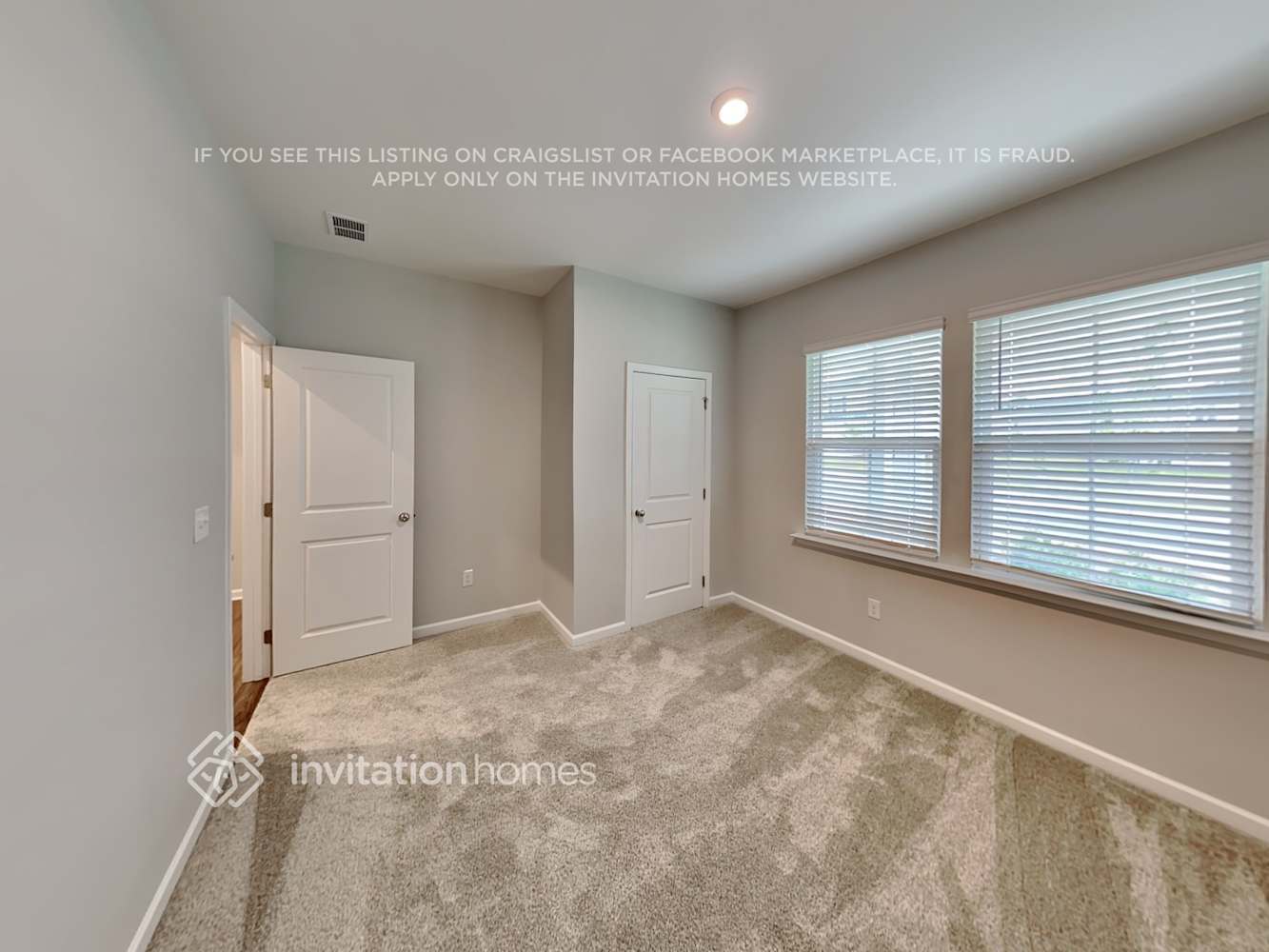 Building Photo - 4052 Ferris Ln