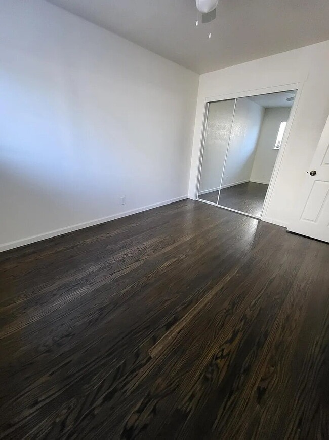Building Photo - "Charming Berkeley 1-Bedroom Apartment Retreat – Cozy 580 Sq Ft Living!"
