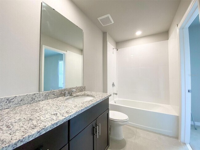 Building Photo - 773 Legacy Dr